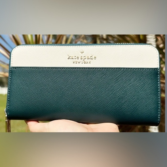 NEW- Kate Spade New York Women's Staci Colorblock Large Continental Wallet - Picture 1 of 7